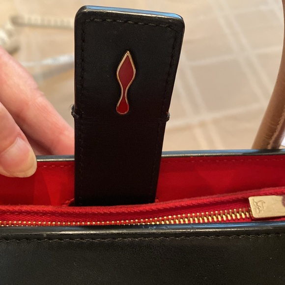 Christian Louboutin Paloma Lg. Calf leather. Leopard guitar strap. Top Tier! - Picture 4 of 11